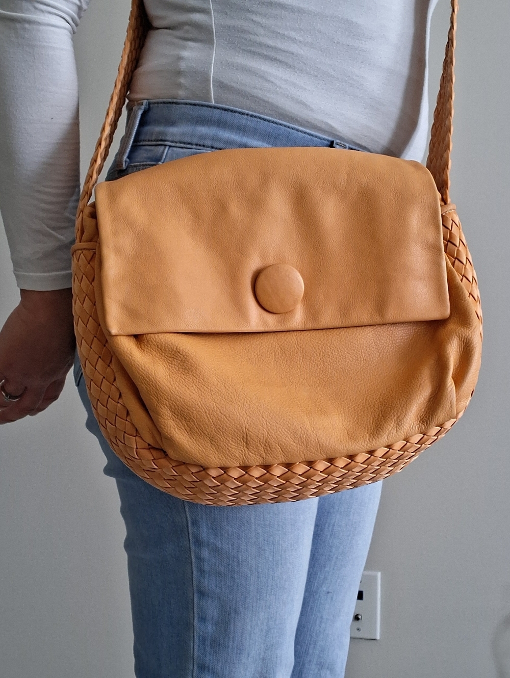 Orange Leather Nylon Intrecciato Renato Angi Messenger Crossbody Zips Broken